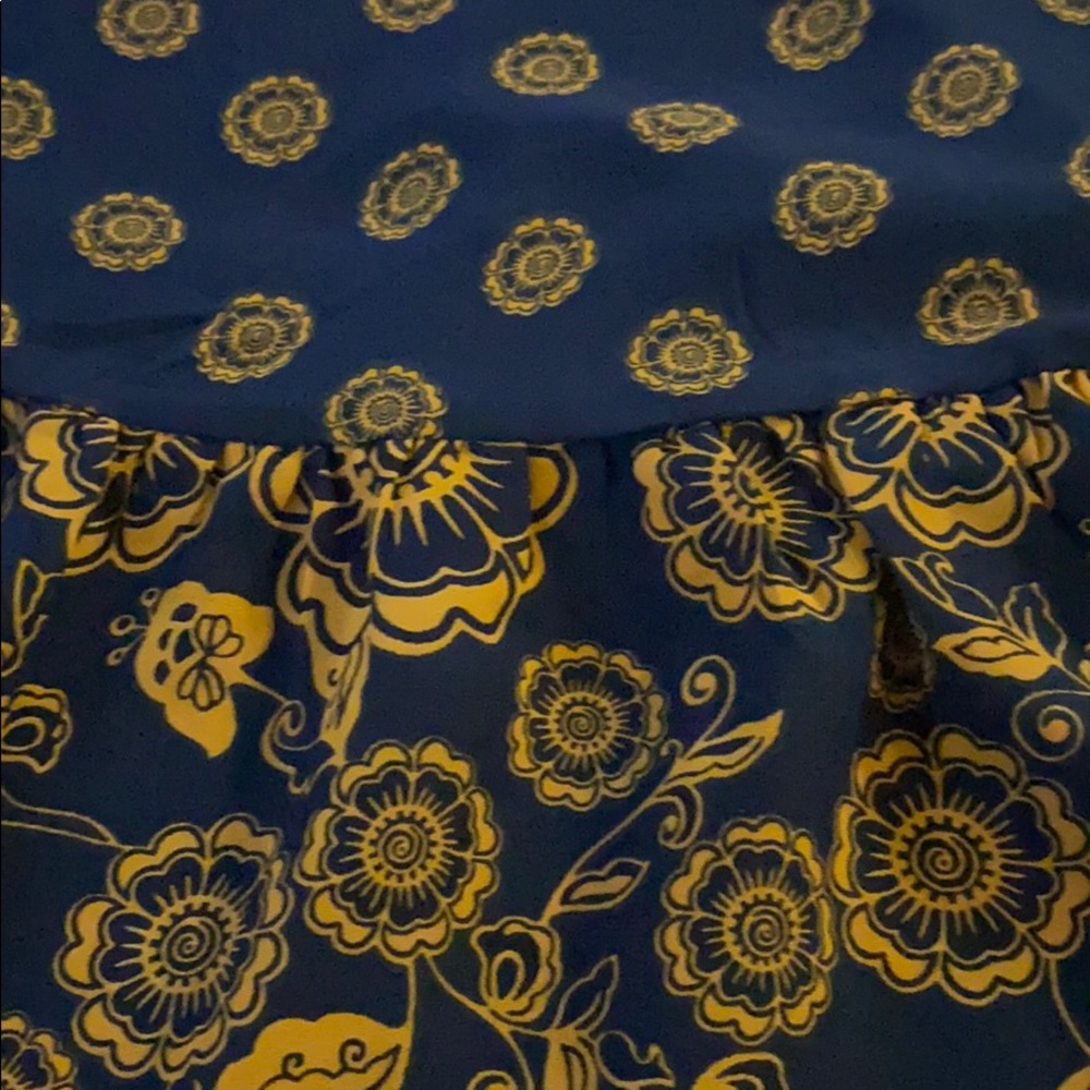 Sienna Sky Cold Shoulder Bell Sleeve Blouse Size Small - Picture 11 of 13